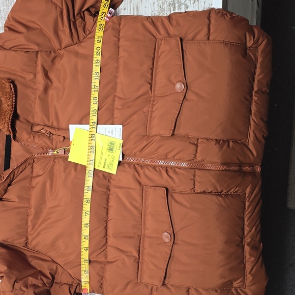 Men's Heavy Puffer Jacket | All in Motion | Medium - Picture 16 of 17